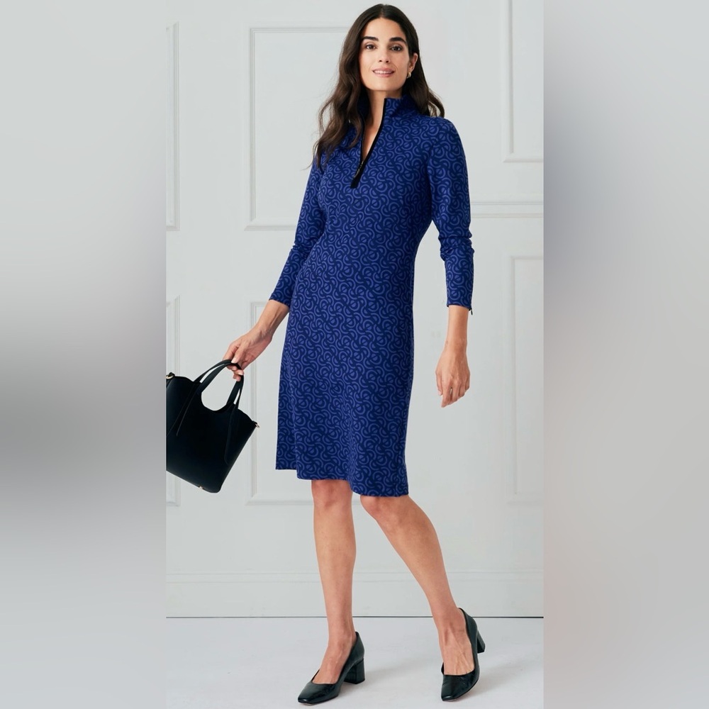 Elegant Navy Blue Zip-Neck Sheath Dress
